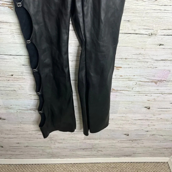Meshki black side cut out faux leather pants size xs - Picture 2 of 9